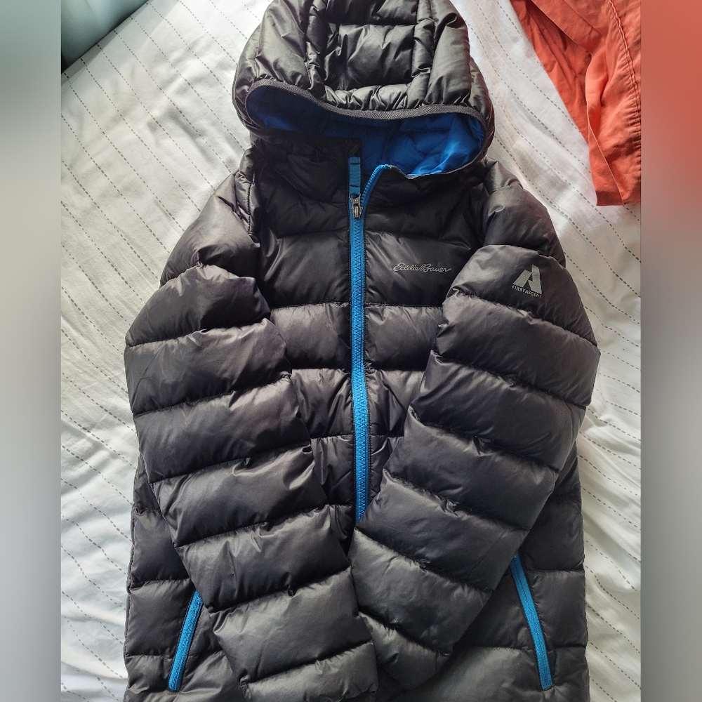 EUC Eddie Bauer size 10/12 puffer